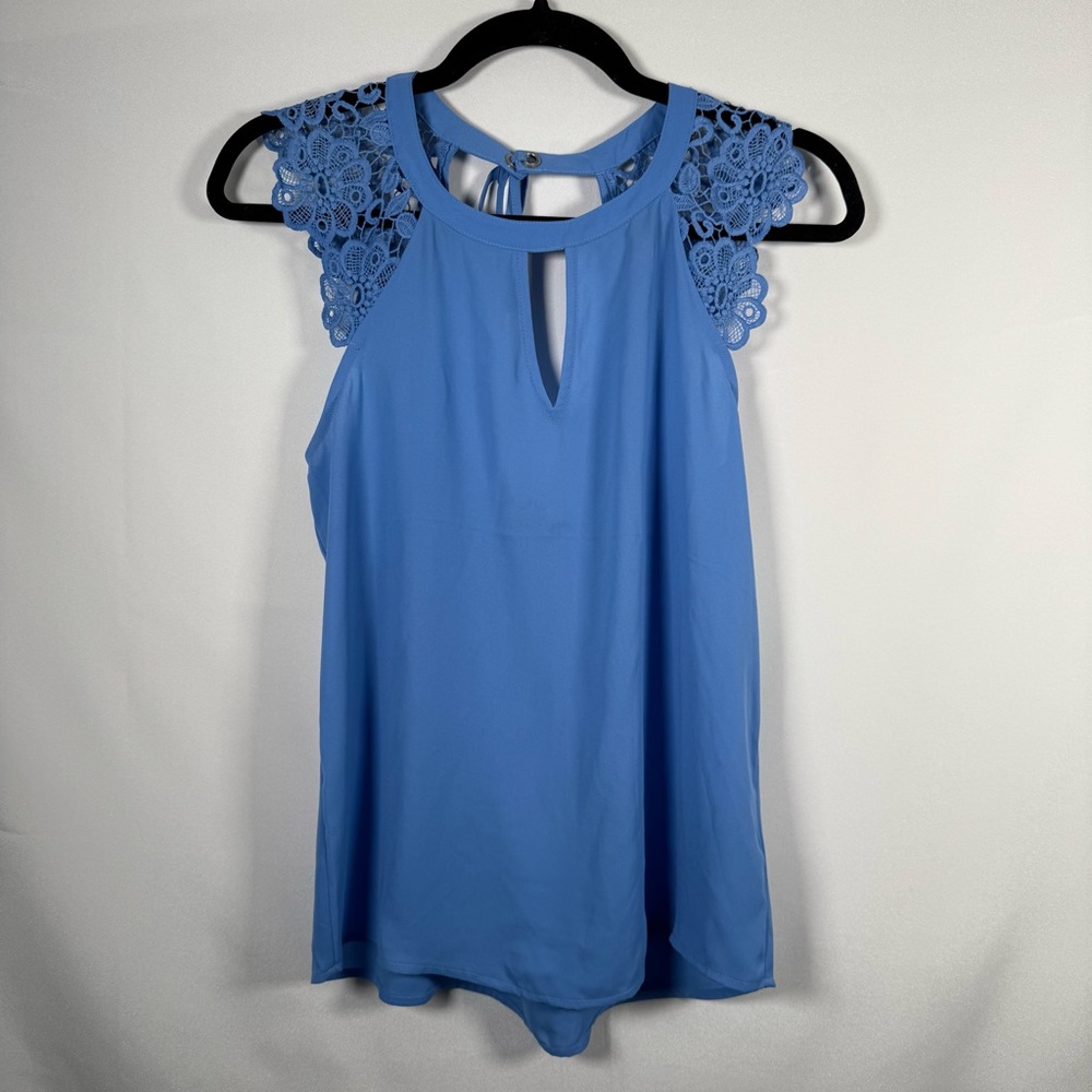 Express‎ NWT Top Womens XS Blue Floral Embroidered Sleeve Pullover Blouse